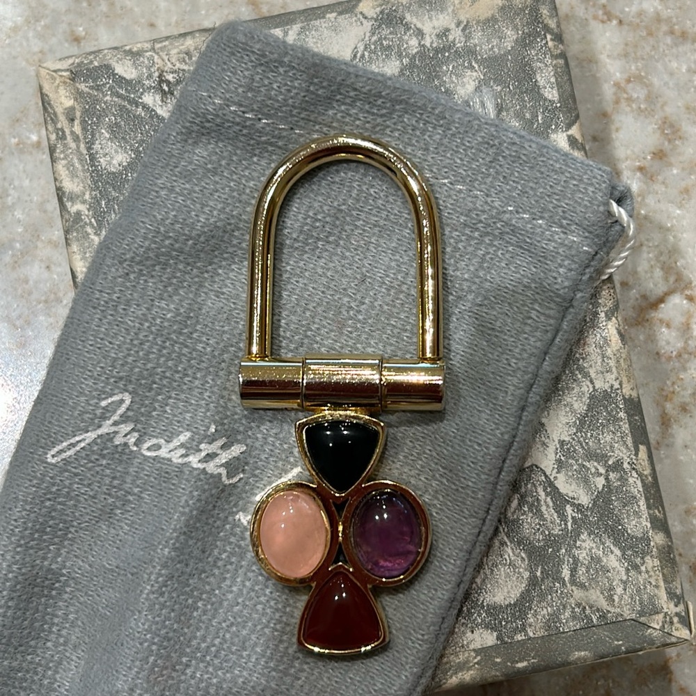 Judith Lieber vintage keychain.Beautiful stones.like new… never used.